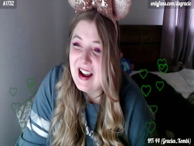 Live sex webcam photo for Gracie #273640010