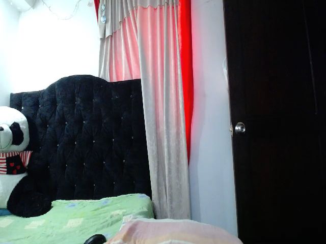 Live sex webcam photo for GracieVice #272321511