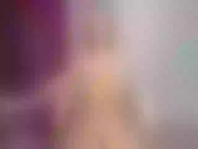Live sex webcam photo for GreeenIcee #273392910