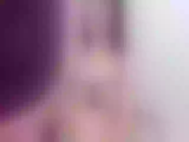 Live sex webcam photo for GreeenIcee #273445066