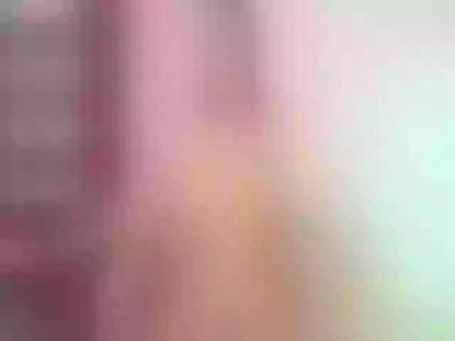 Live sex webcam photo for GreeenIcee #273543511