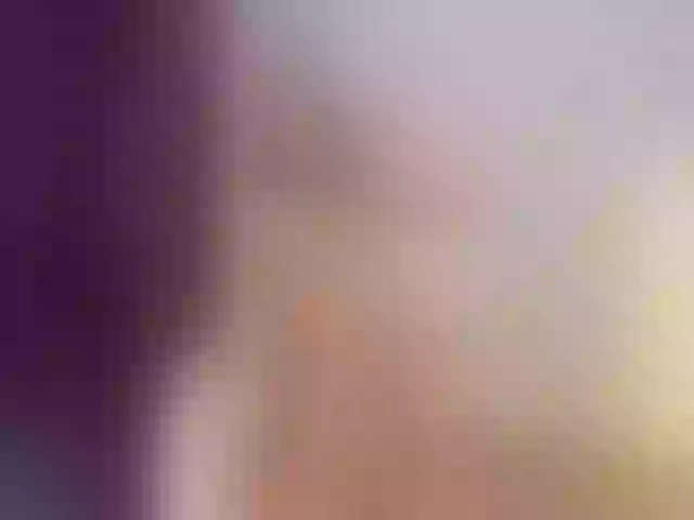 Live sex webcam photo for GreeenIcee #273882280