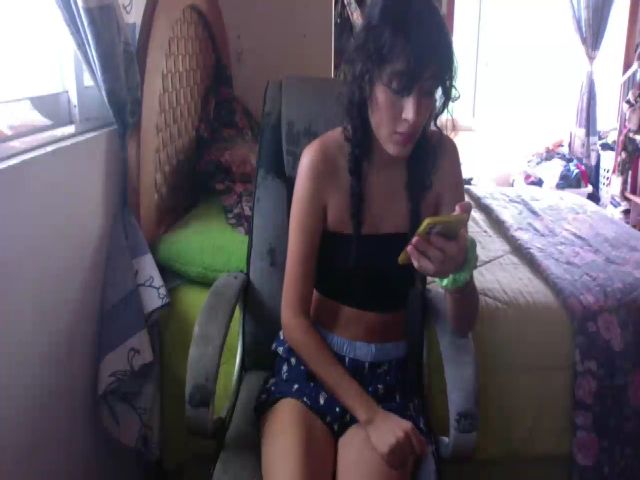 Live sex webcam photo for GreenFairy999 #273606383