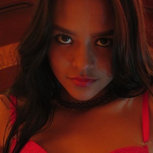 Live sex webcam photo for Gretamilan #278227562