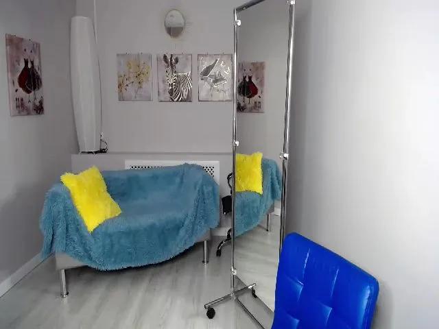 Live sex webcam photo for Greybunny #272605446