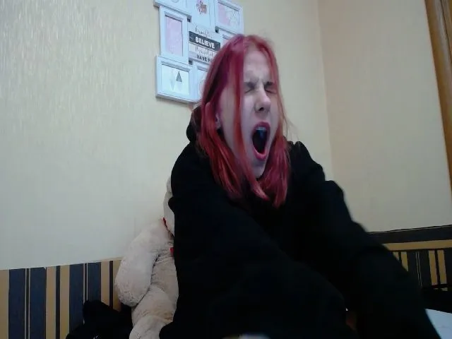 Live sex webcam photo for HISOKAMORROW_ #272966610