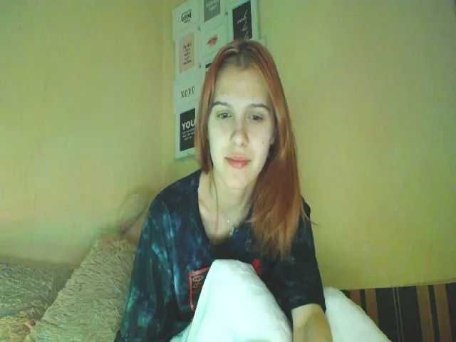 Live sex webcam photo for HISOKAMORROW_ #273134546