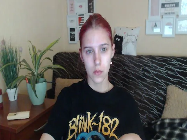 Live sex webcam photo for HISOKAMORROW_ #273252773