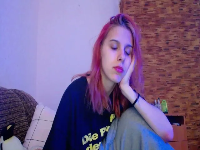 Live sex webcam photo for HISOKAMORROW_ #273480251