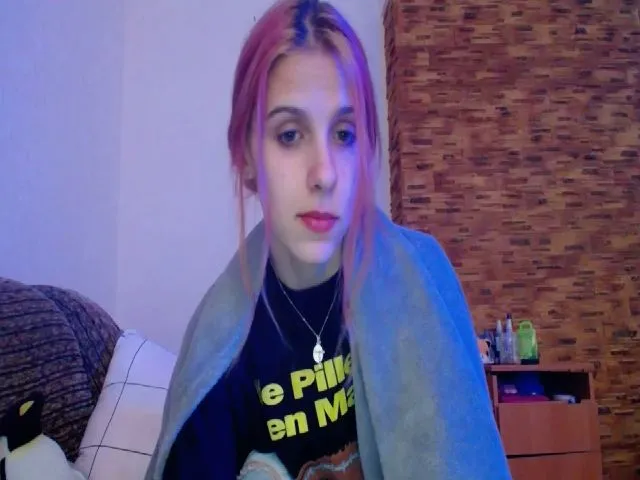 Live sex webcam photo for HISOKAMORROW_ #273480336