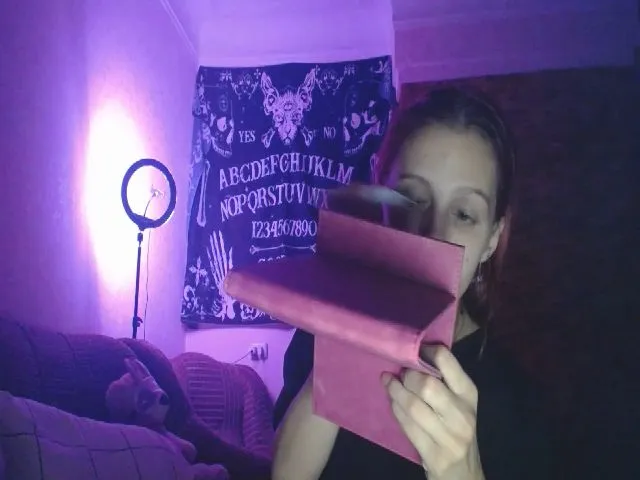 Live sex webcam photo for HISOKAMORROW_ #273935328