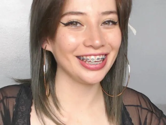 Live sex webcam photo for HValhalla420 #273583932