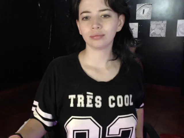 Live sex webcam photo for HValhalla420 #273695274