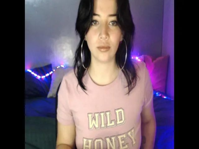 Live sex webcam photo for HValhalla420 #274252418