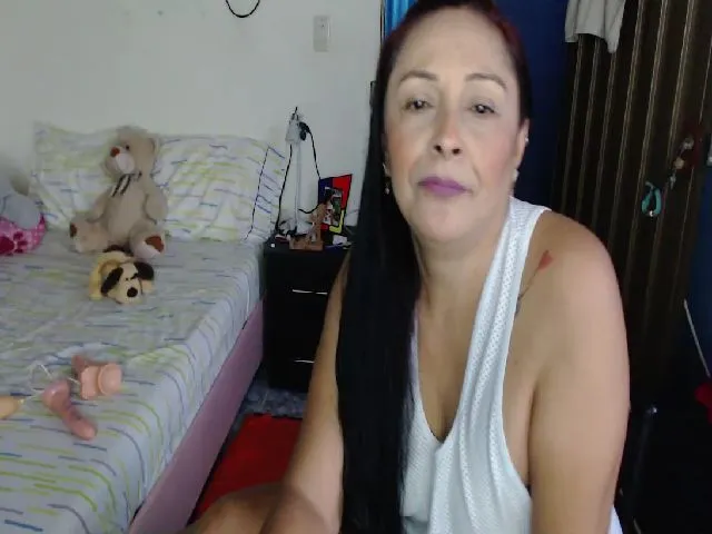 Live sex webcam photo for Hadidmature #272310653