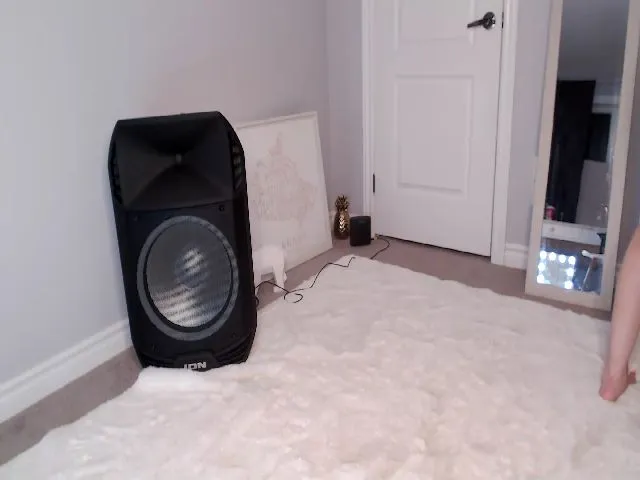 Live sex webcam photo for HaileeCameron #274205496