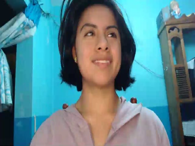 Live sex webcam photo for Hairy_Young1 #271716190