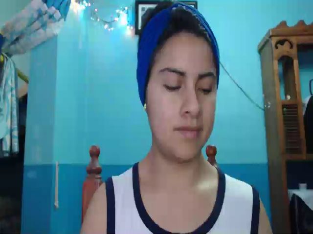 Live sex webcam photo for Hairy_Young1 #271979866