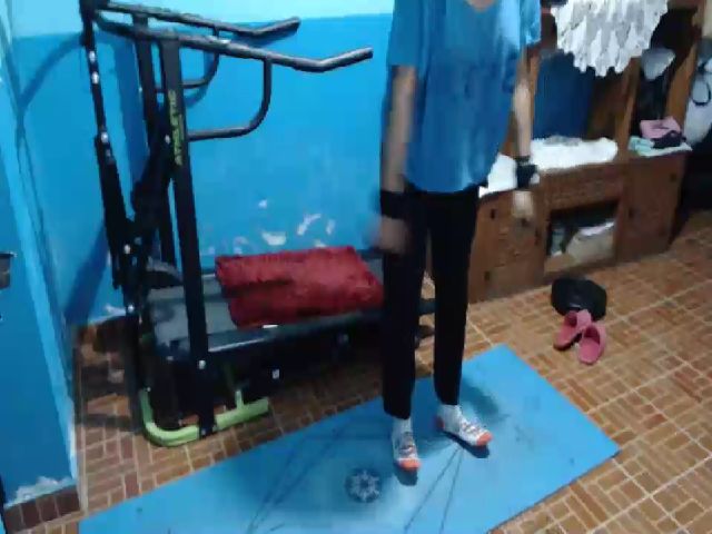 Live sex webcam photo for Hairy_Young1 #272917814