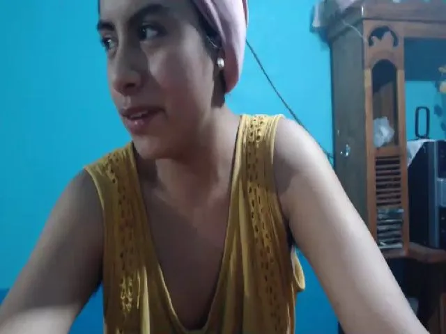 Live sex webcam photo for Hairy_Young1 #273652767