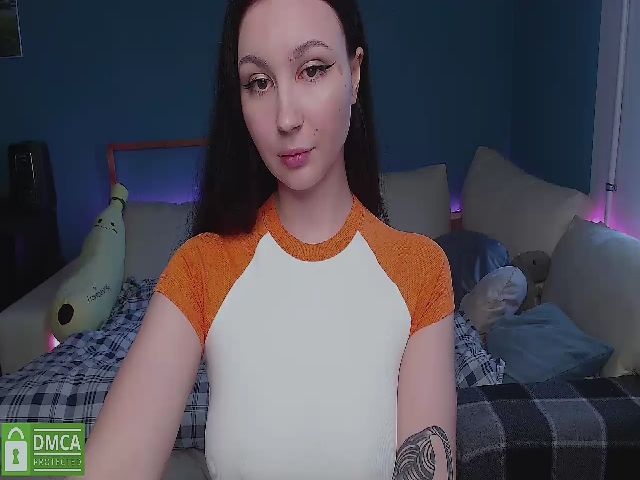 Live sex webcam photo for HaleyCrush #272818863