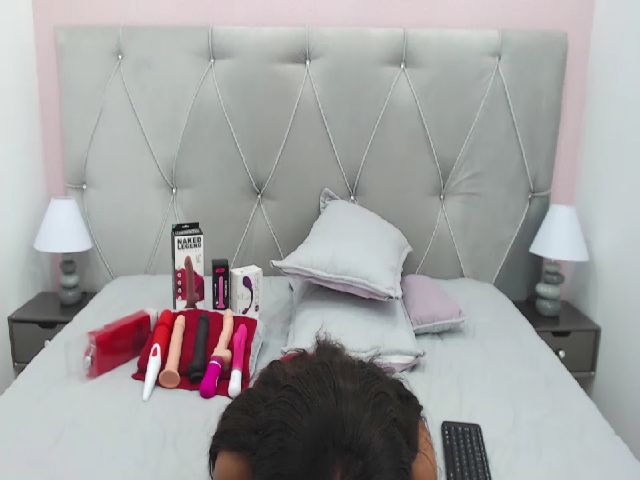 Live sex webcam photo for HallyBans #272957158