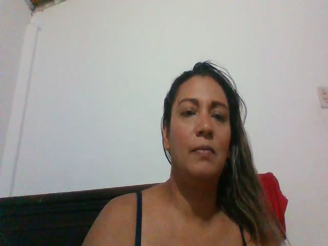 Live sex webcam photo for HallyGirlHot #287874103