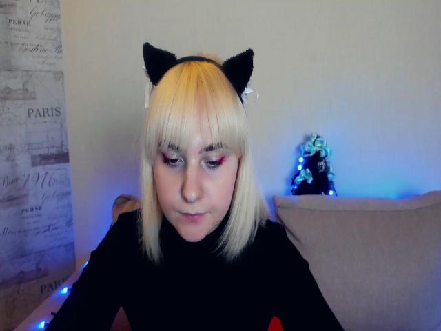 Live sex webcam photo for HannaLismont #271956311
