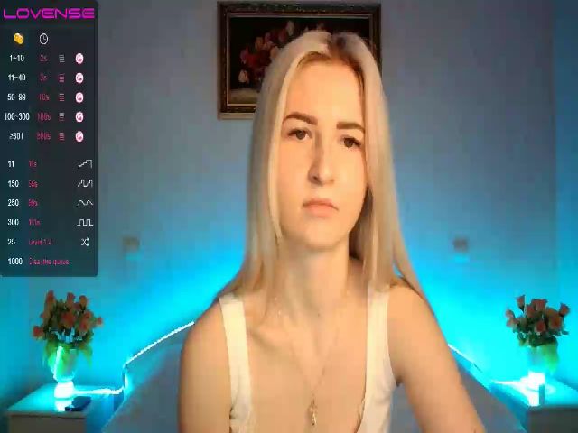 Live sex webcam photo for Hanna_Di #272630463