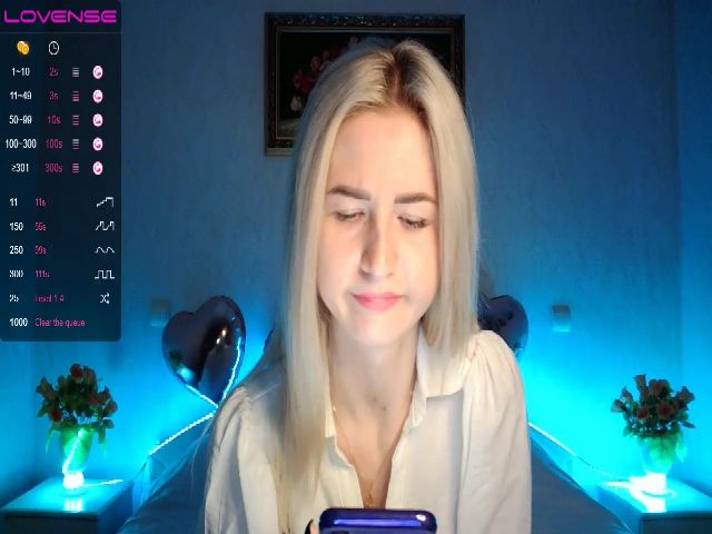 Live sex webcam photo for Hanna_Di #272689389