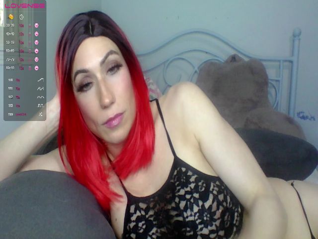 Live sex webcam photo for HannahHarte #273617117