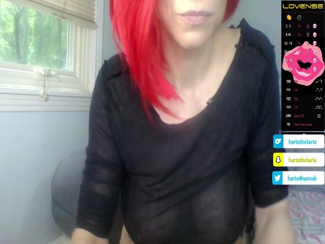 Live sex webcam photo for HannahHarte #273646253