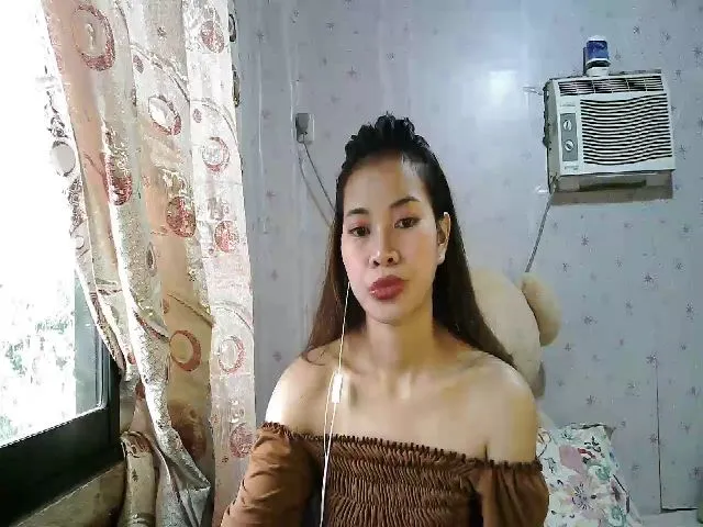 Live sex webcam photo for Hannapinay #271822273