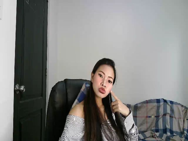 Live sex webcam photo for Hannapinay #272691225