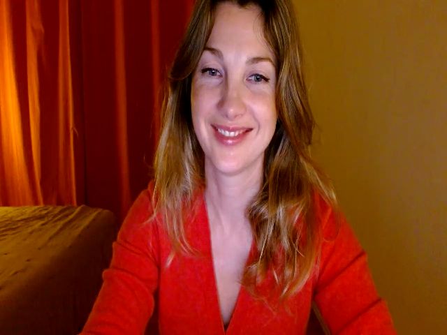 Live sex webcam photo for HappyAlise #272115978