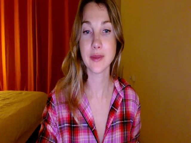 Live sex webcam photo for HappyAlise #272363566