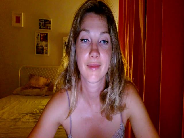 Live sex webcam photo for HappyAlise #273891002