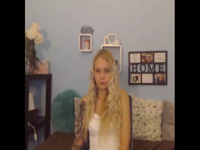 Live sex webcam photo for HappyAnna #273259166