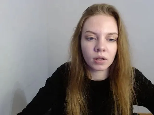 Live sex webcam photo for HappySecret_ #271899685