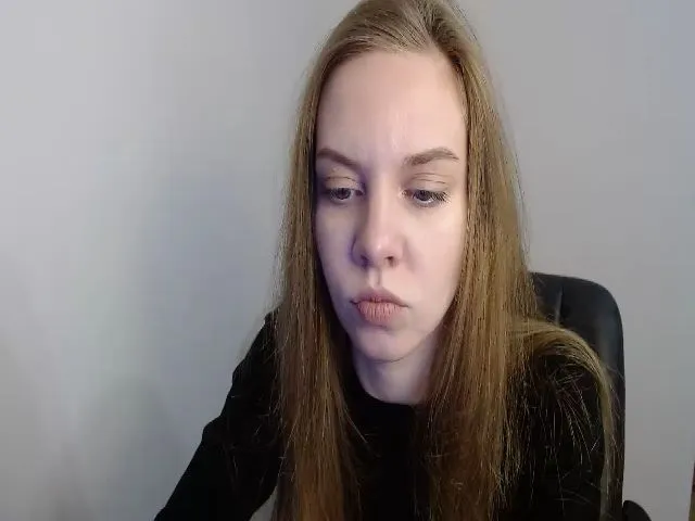 Live sex webcam photo for HappySecret_ #271936386