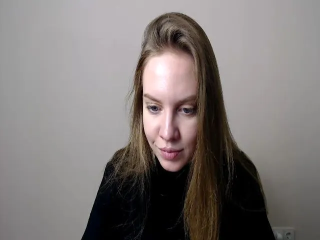 Live sex webcam photo for HappySecret_ #272059363