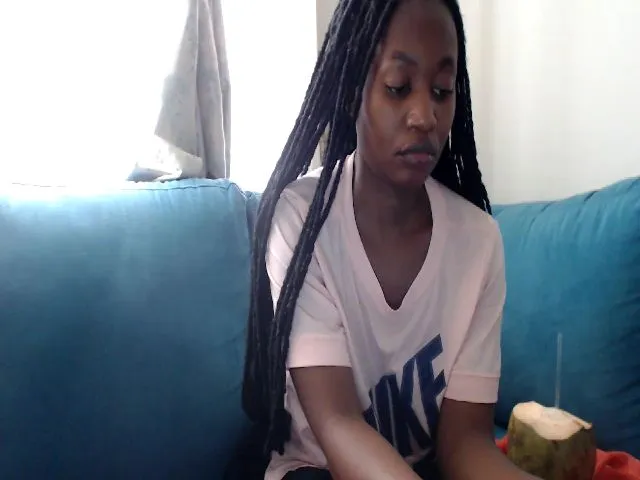 Live sex webcam photo for Hardnipples89 #271953956