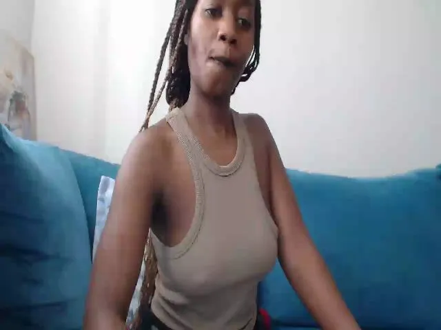 Live sex webcam photo for Hardnipples89 #272498277