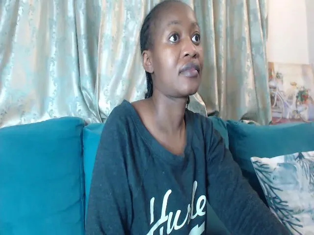 Live sex webcam photo for Hardnipples89 #273905130