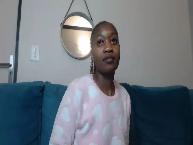 Live sex webcam photo for Hardnipples89 #274071668