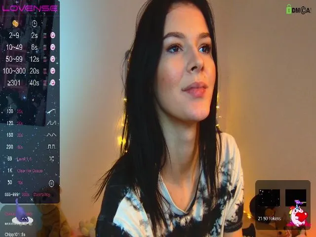 Live sex webcam photo for HarleyMoon #272476175