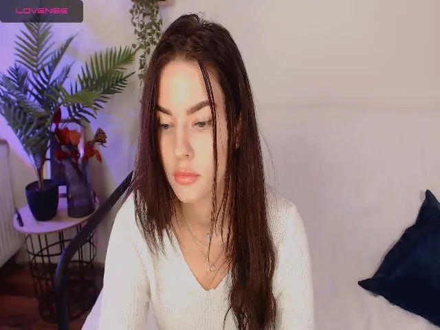 Live sex webcam photo for HarleyQX #271745870