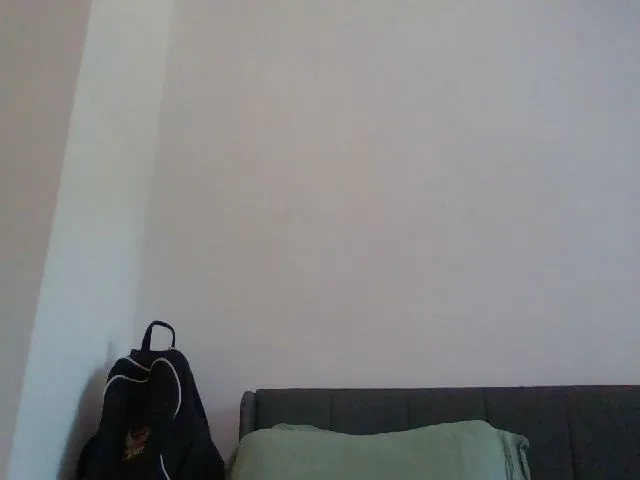 Live sex webcam photo for HarleyStar82 #273450187