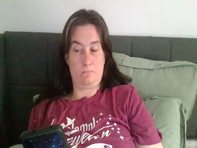 Live sex webcam photo for HarleyStar82 #273666162