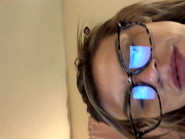 Live sex webcam photo for HarperReneeXO #272718723